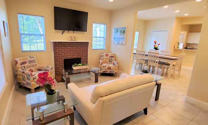 Apopka House | Newly Renovated FL Hideaway Near Attractions