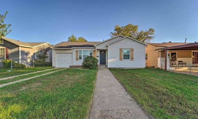 Lubbock House | Newly renovated house 2.4 miles from Texas Tech Campus