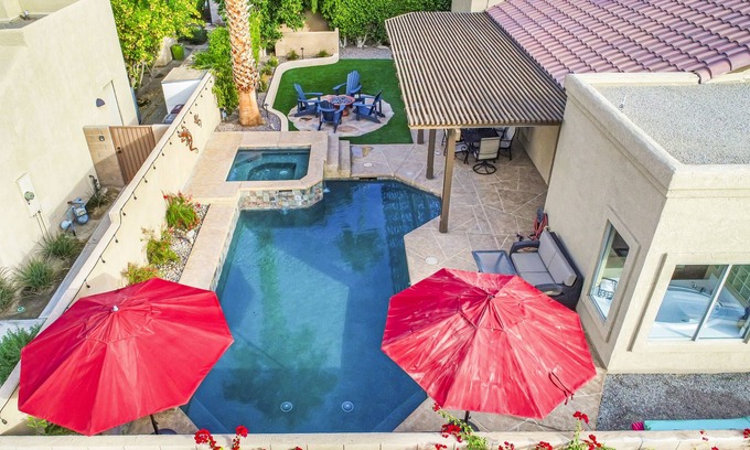 Sonrisa House | Newly Renovated/Mountain Views #06685 3br/2ba