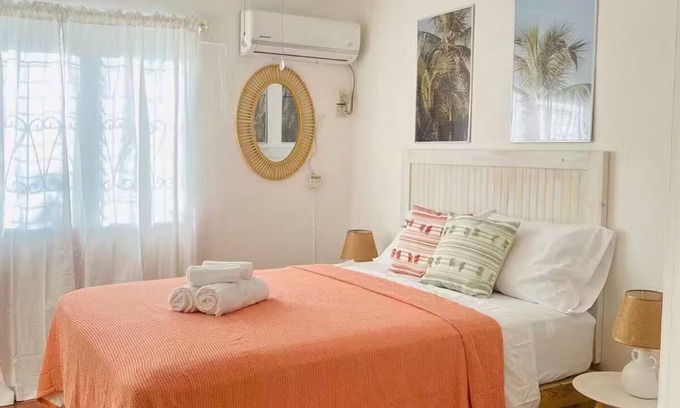 Sunset Crest Apartment | Newly Renovated Sunset Palms #64 Beach pool access