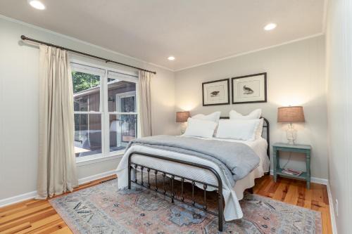 Highlands House | Newly renovated, *Two Cubs Cottage*