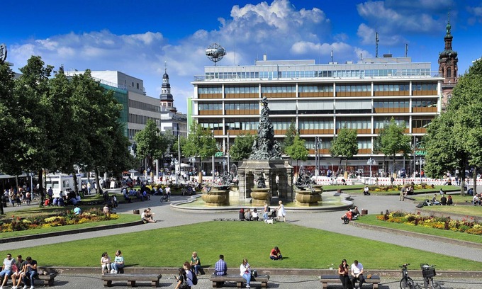 Mannheim City Centre Apartment | Nice Flat, city center, wifi, kitchen, calm garden