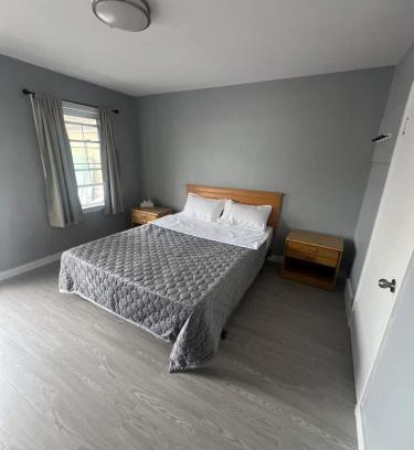 Niagara Falls Hotel | Niagara Falls 1-Bedroom Suite #2
