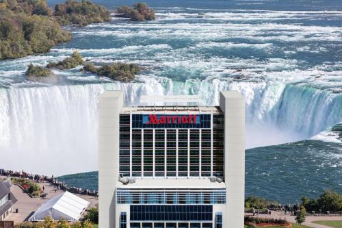 Fallsview Hotel | Niagara Falls Marriott on the Falls