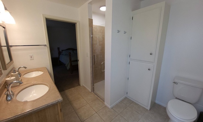 Green Valley Fairways House | Nice 2-bedroom house with AC and GVR in Green Valley