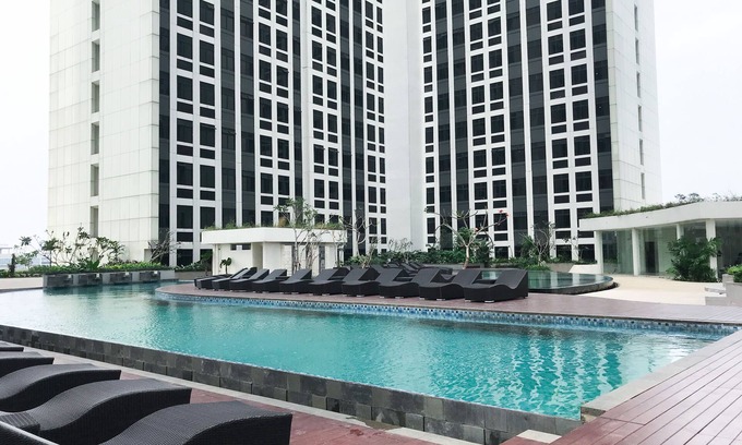 Cikarang Apartment | Nice And Cozy Studio At Pollux Chadstone Apartment