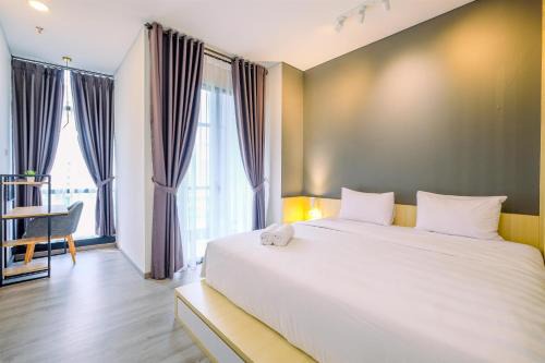 Bendungan Hilir Apartment | Nice and Enjoy Studio at Sudirman Suites Apartment By Travelio