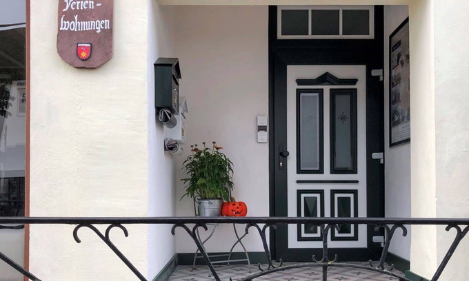 Schwalenberg Apartment | Nice apartment for 8 people with WIFI, TV and terrace