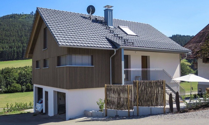 Hofstetten Apartment | Nice apartment for 2 guests with WIFI, TV, terrace and parking