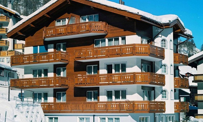 Saas-Fee Apartment | Nice apartment for 2 guests with WIFI, TV and balcony