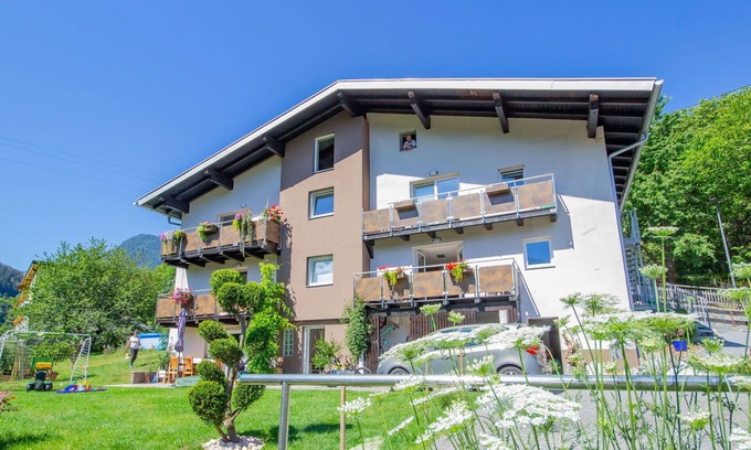 Pians Apartment | Nice apartment for 4 guests with WIFI, TV and balcony