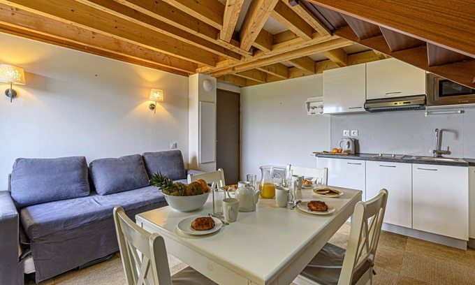 Baden Apartment | Nice apartment for 4 guests with pool, WIFI, TV and terrace