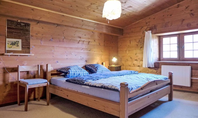 Buerchen Apartment | Nice apartment for 4 people with WIFI, TV, terrace, pets allowed, panoramic view and parking
