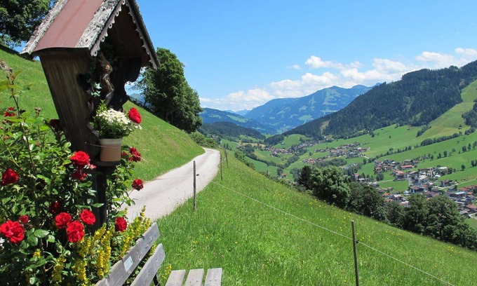Oberau Wildschonau Apartment | Nice apartment for 7 guests with WIFI, TV, balcony and parking