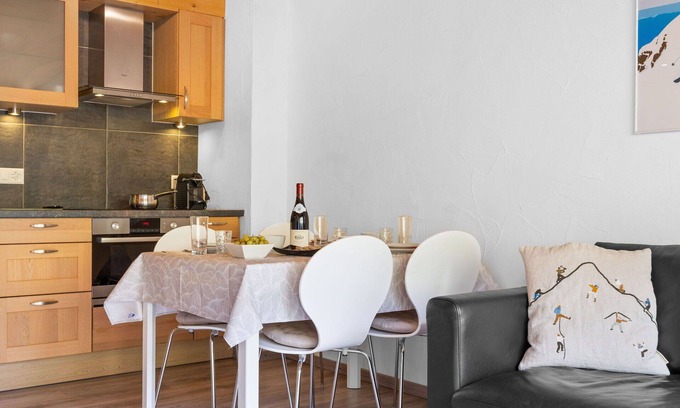 Val d'Illiez Apartment | Nice apartment for 3 guests with WIFI, TV and balcony