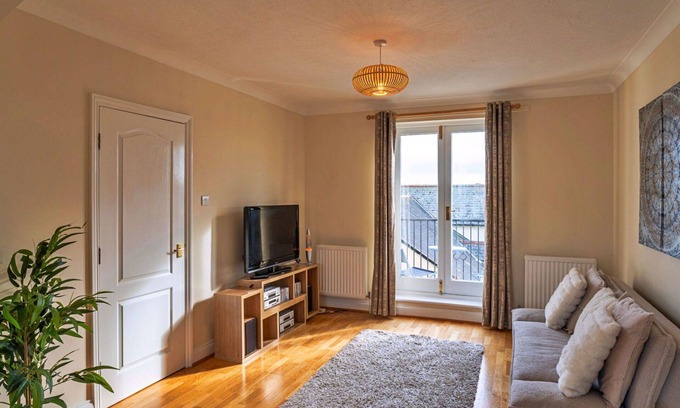 Teignmouth Apartment | Nice apartment for 4 guests with WIFI and balcony