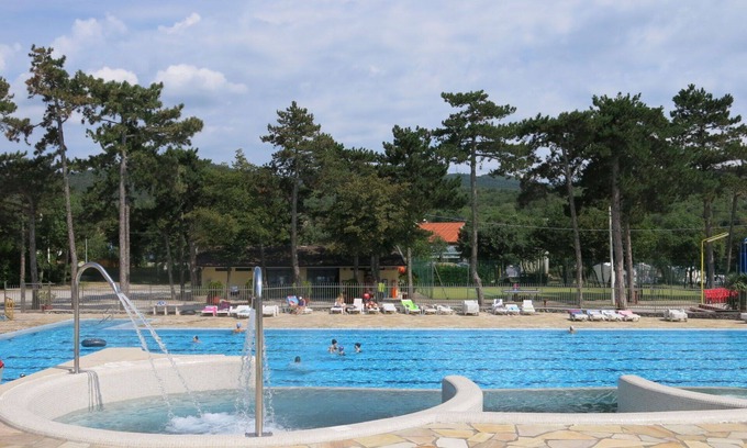 Duino-Aurisina House | Nice apartment in villa for 6 guests with A/C, WIFI, pool, TV and parking