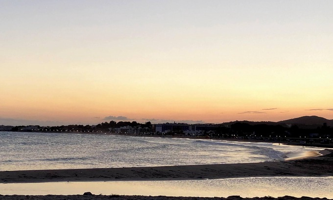Comarruga Apartment | Nice apartment on the beach of Comarruga near Barcelona and Tarragona