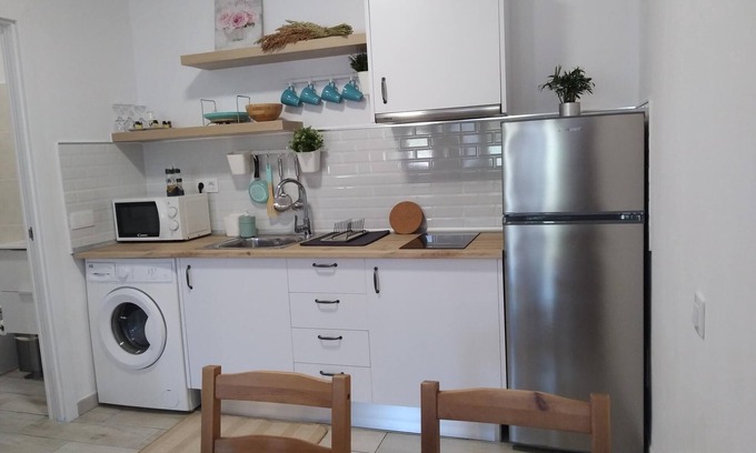 Ajuy Apartment | Nice apartment to enjoy a nice town.