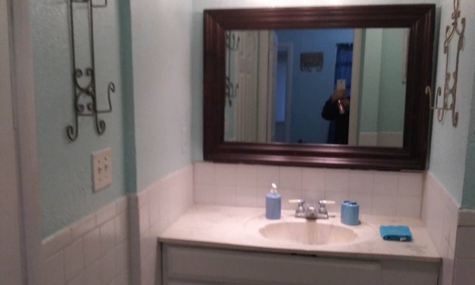 Rogers Seabreeze Apartment | Nice Beach House Apartment close to Beach