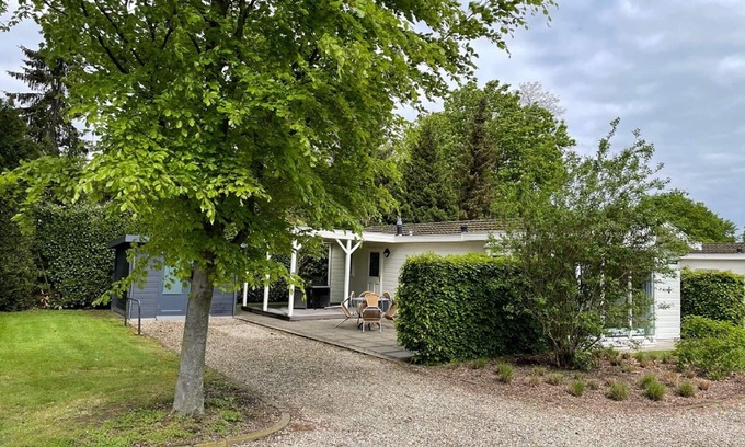 Elst Ski Chalet | Nice chalet, covered terrace and in nature reserve