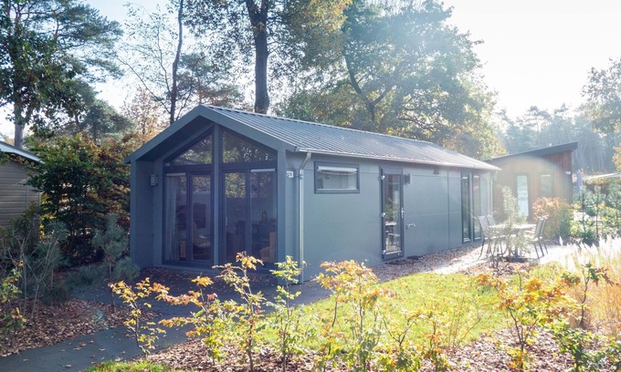 Otterlo Ski Chalet | Nice chalet with dishwasher, on the Veluwe