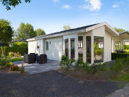 Municipality of Langedijk Ski Chalet | Nice chalet with dishwasher recreation area