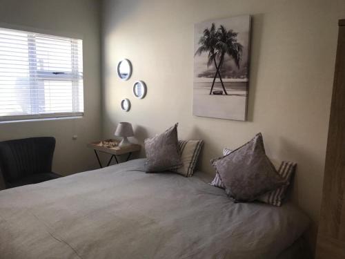 West Beach Apartment | Nice & Cosy in West Beach Cape Town