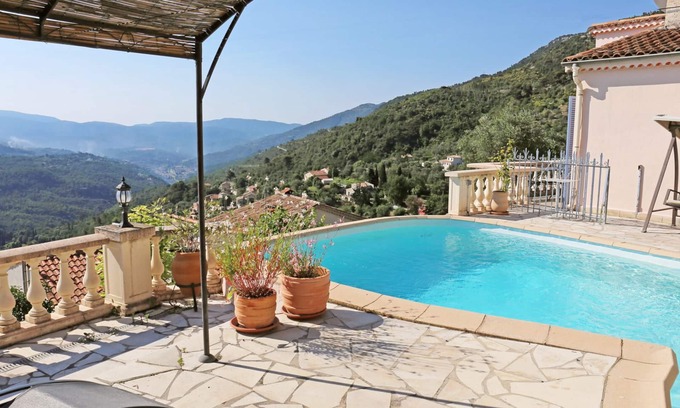 Bendejun Villa | Nice Côte d’Azur: Peacefull villa with private pool and stunning view