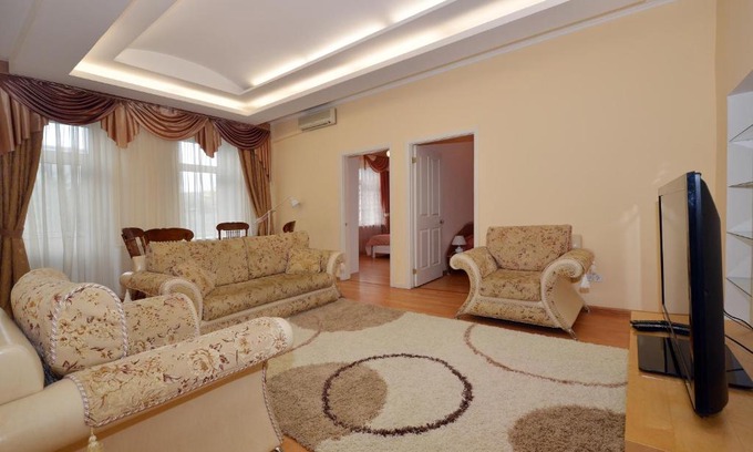 Arbat Apartment | Nice Flats Smolenskaya
