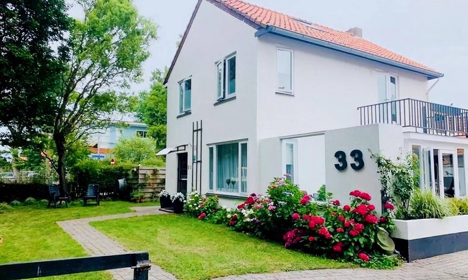 De Koog House | Nice holiday residence in De Koog near the beach