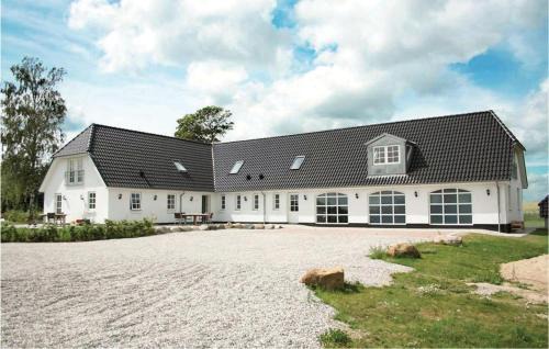 Allestrup House | Nice Home In Allingåbro With Sauna