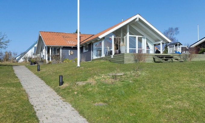 Handrup Strand House | Nice home in Ebeltoft with sauna