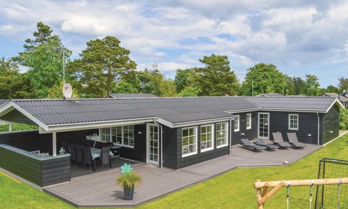 Nørre Hurup House | Nice home in Hadsund with WiFi