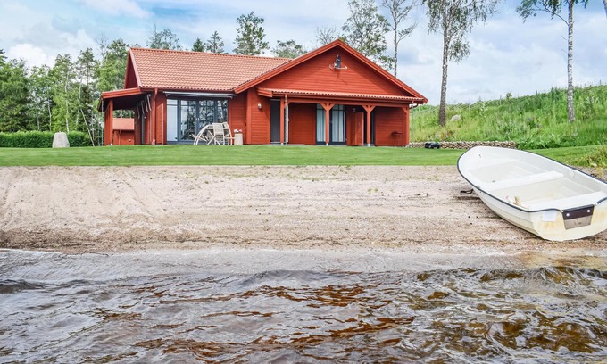 Mansarp House | Nice home in Månsarp with lake view
