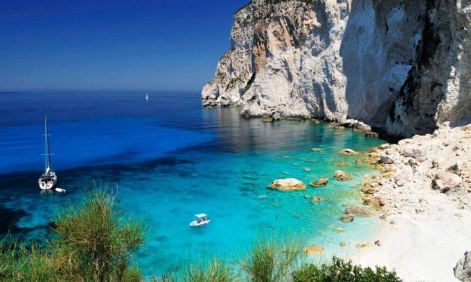 Rantatika Cottage | Nice house located at the westernmost end of Paxos with the best sunset view.