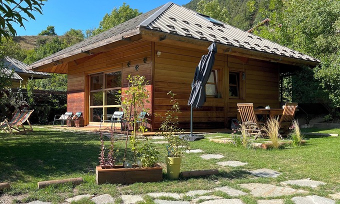 Forville Ski Chalet | Nice independent chalet for 4 people