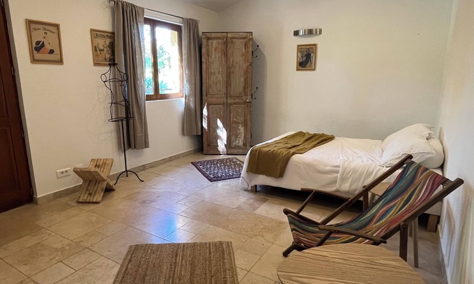 Chateauneuf-de-Gadagne House | Nice little house in a quiet area