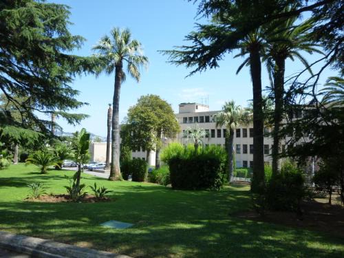 Saint Philippe Apartment | Nice-Miramar Apartment and Parking