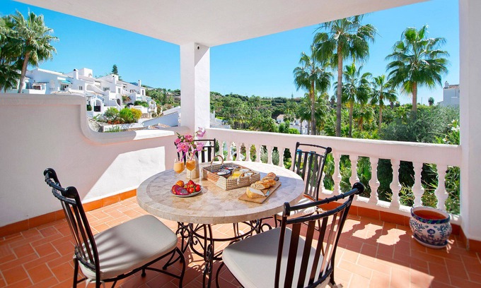 Oasis del Capistrano Apartment | Nice Modern 1 Bedroom Apartment in Nerja, Oasis de Capistrano