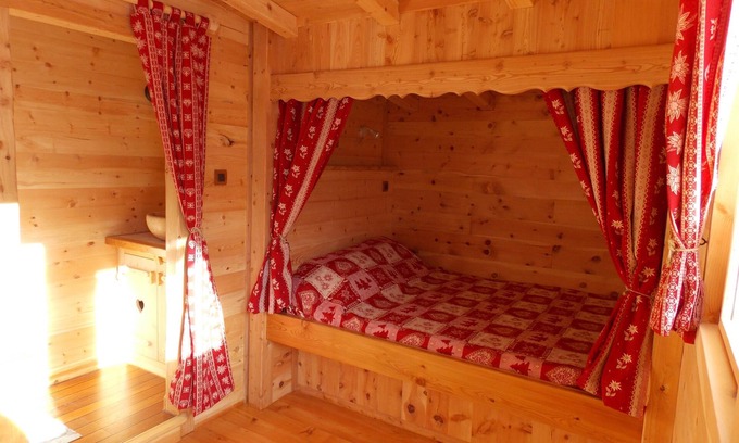 Les Claux Apartment | Nice mountain style apartment for 4 people 40m² VARS