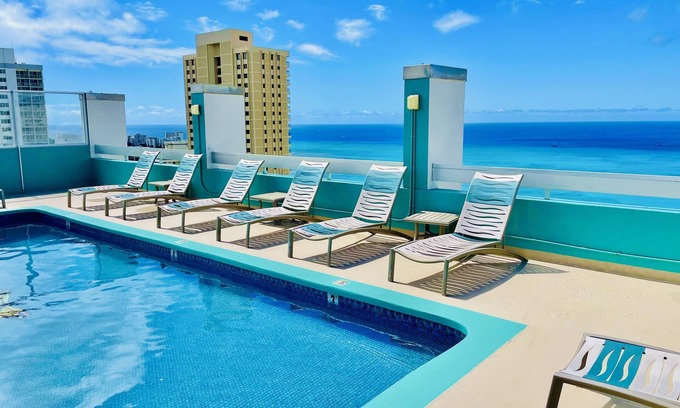 Waikiki Condo | Nice Ocean View 1bed room, full kitchen, near Waikiki Beach! Rooftop pool&BBQ.