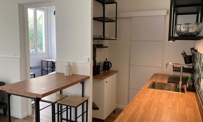 Liberation Apartment | NICE ONE BEDROOM APARTMENT LIBERATION AREA