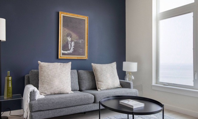 Revere Apartment | Nice Revere Beach 1BR w/Gym & Pool, nr Beach & Blue Line, by Blueground