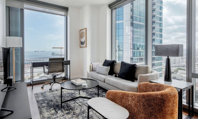 Rincon Hill Apartment | Nice Rincon Hill 1BR w/Pool & Yoga, nr Tech Hub & Shops, by Blueground