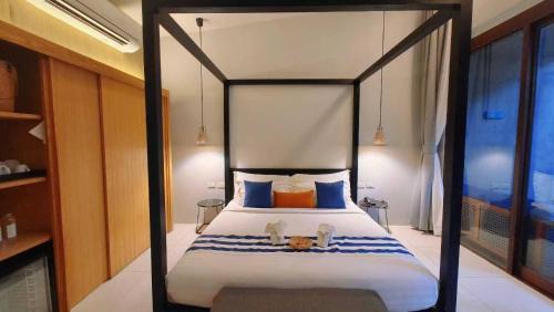 Ayodhya Hotel | nice stay - A Group Of Comfort Stay LLP vedas