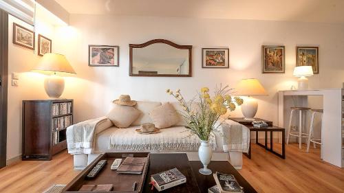 Jean-Medecin Apartment | Nice SuiteMarie Carre d'or