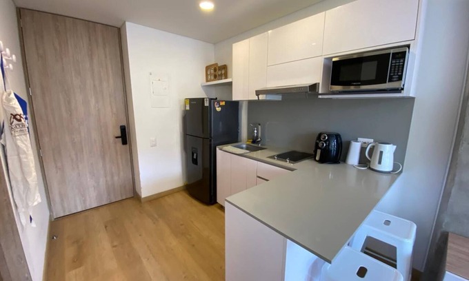 Los Martires Apartment | Nice tourist spot 13th floornn