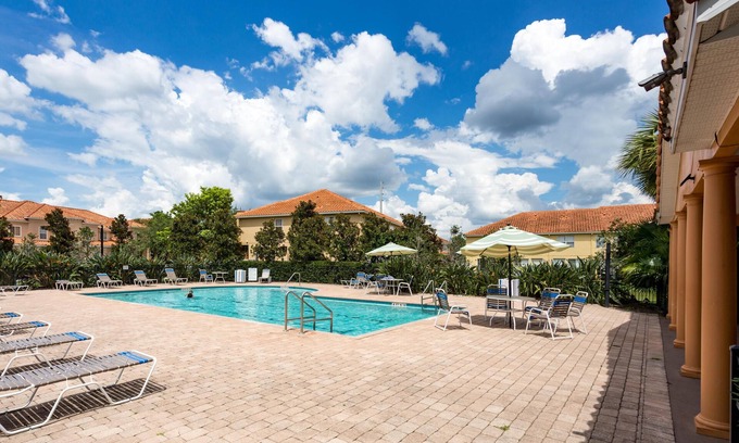 Windsor Hills House | Nice Townhouse 3 bedroom 3 bath- Unit 6 Crestwynd