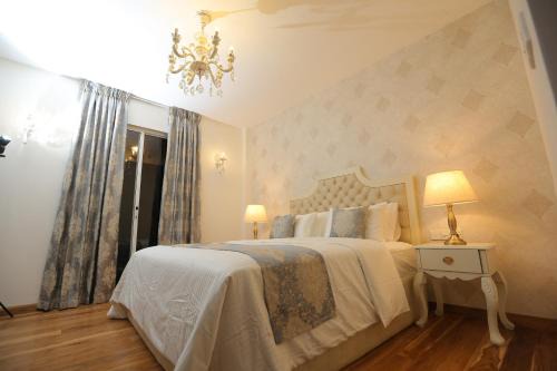 Katukitula House | Nicholas Cottage